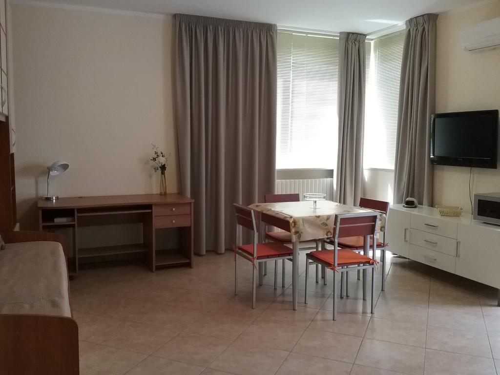 Sunny Apartment Lecce Exterior foto